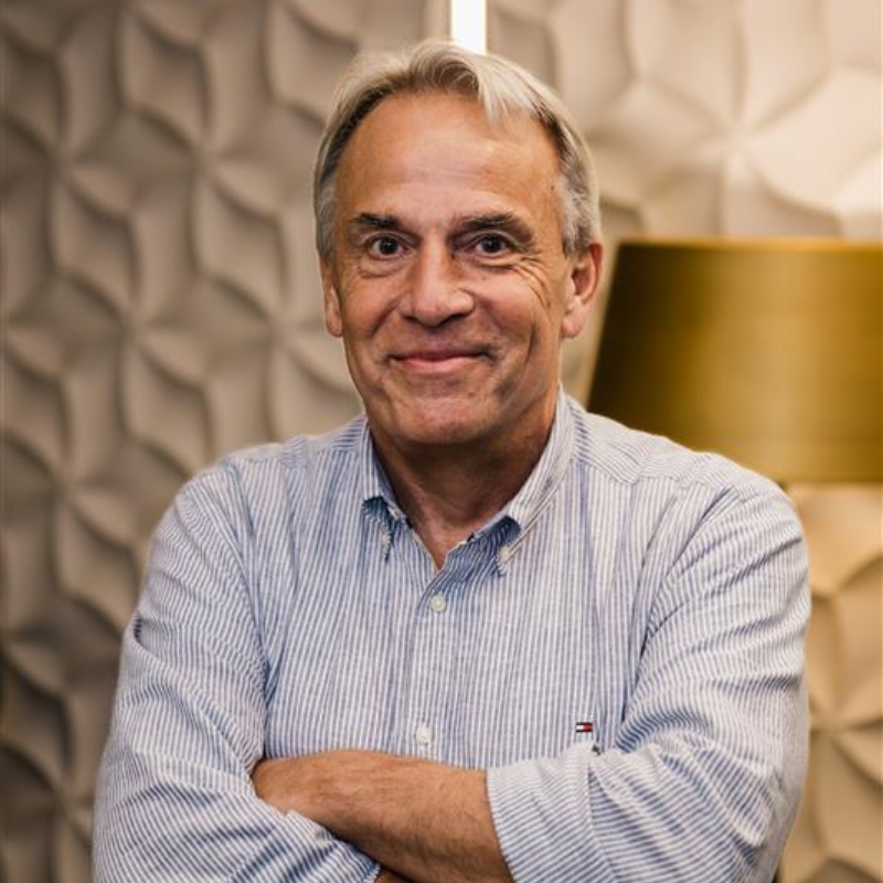 Dirk Nikoleiski