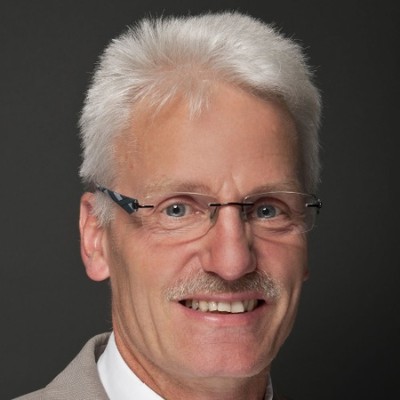 Dr. Peter Golz